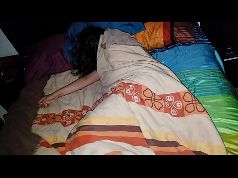 ❤️ Posinak grdi svoju mladu maćehu dok ona spava. Seks video u pornografiji hr.klassikaprint.ru ❌❤